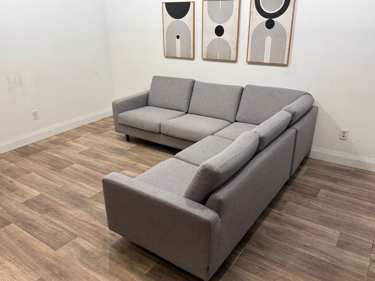 EQ3 Oskar Sectional Sofa
