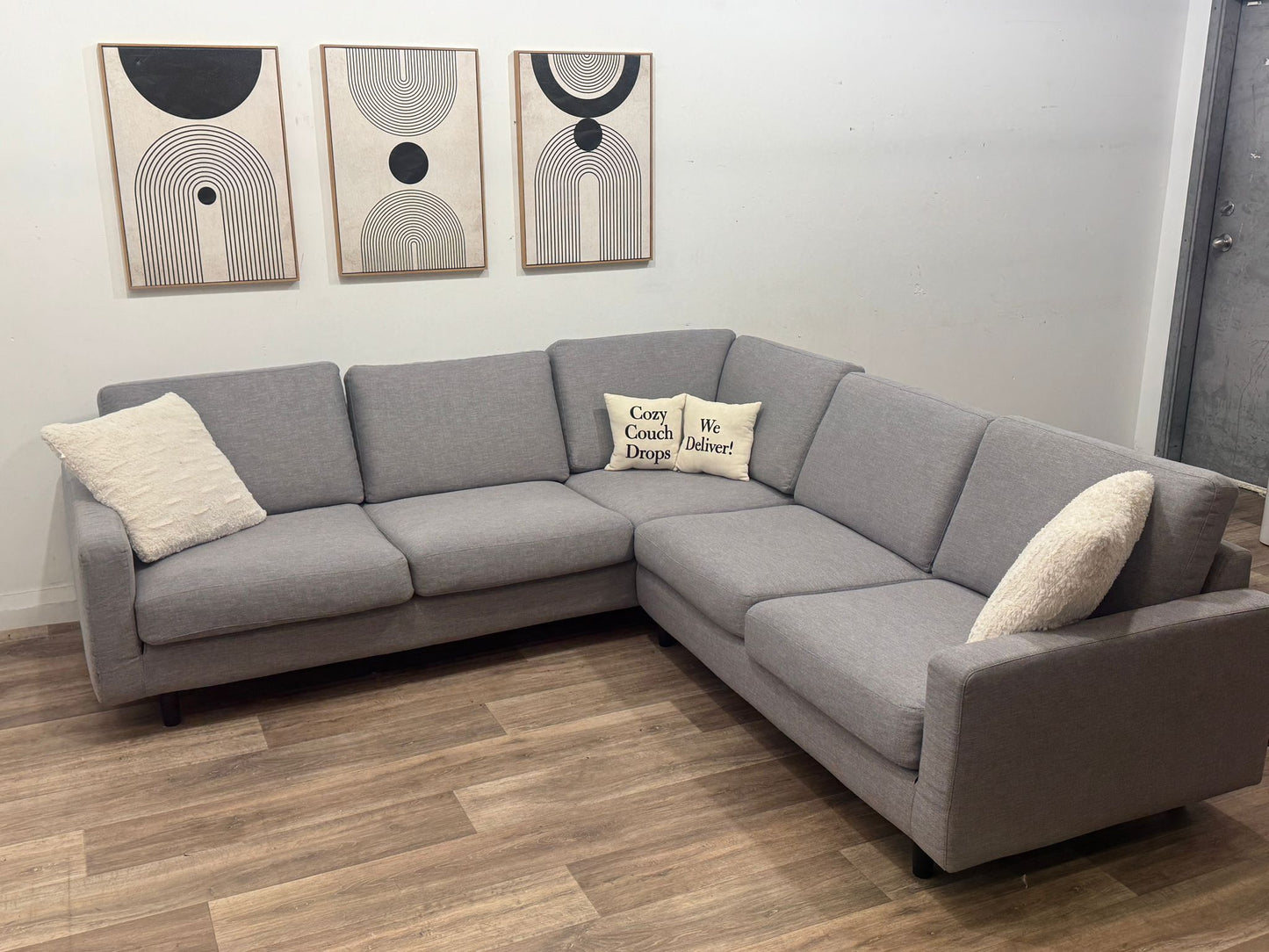 EQ3 Oskar Sectional Sofa