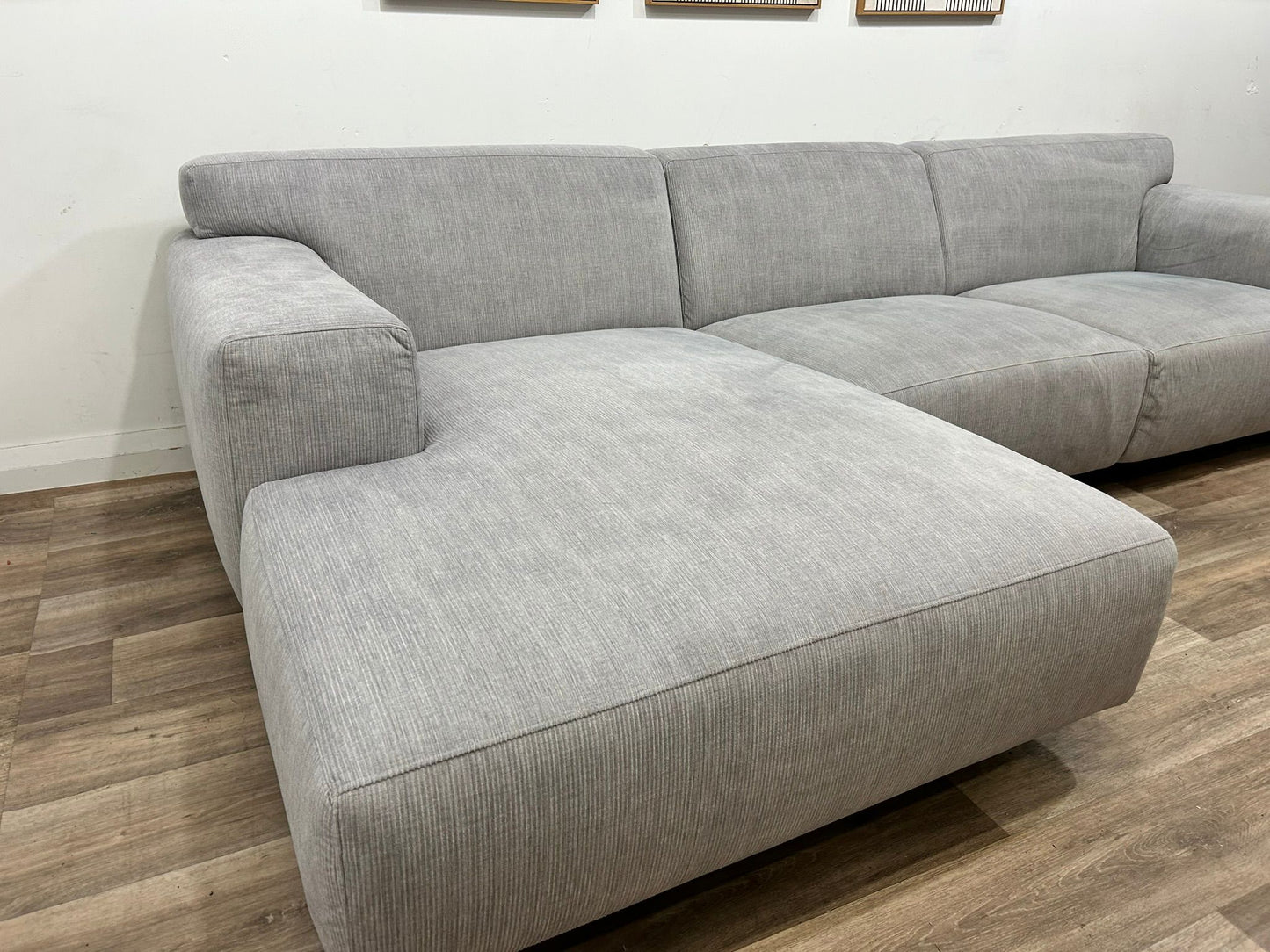 Furninova vesta Sectional Sofa
