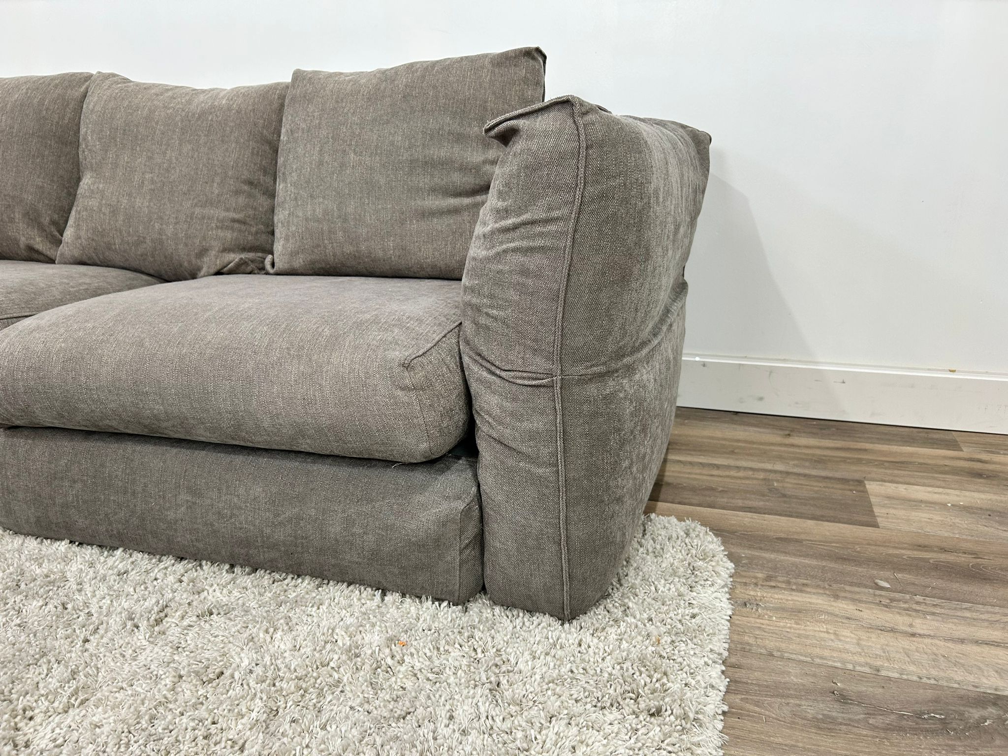 Mobital Onza Modular Sofa