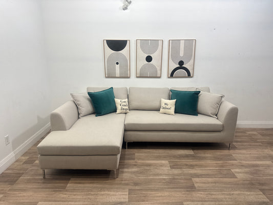 (New) Future Furniture Leonardo Sectional