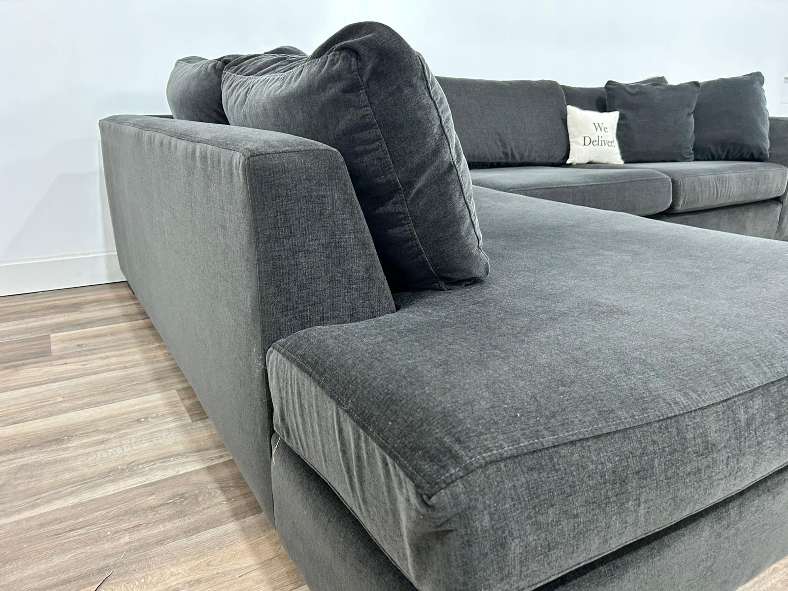 Stylus Shay Sectional Sofa