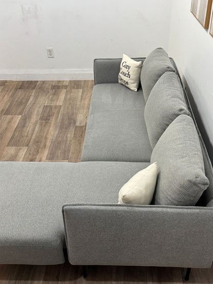 Structube Mini Sectional