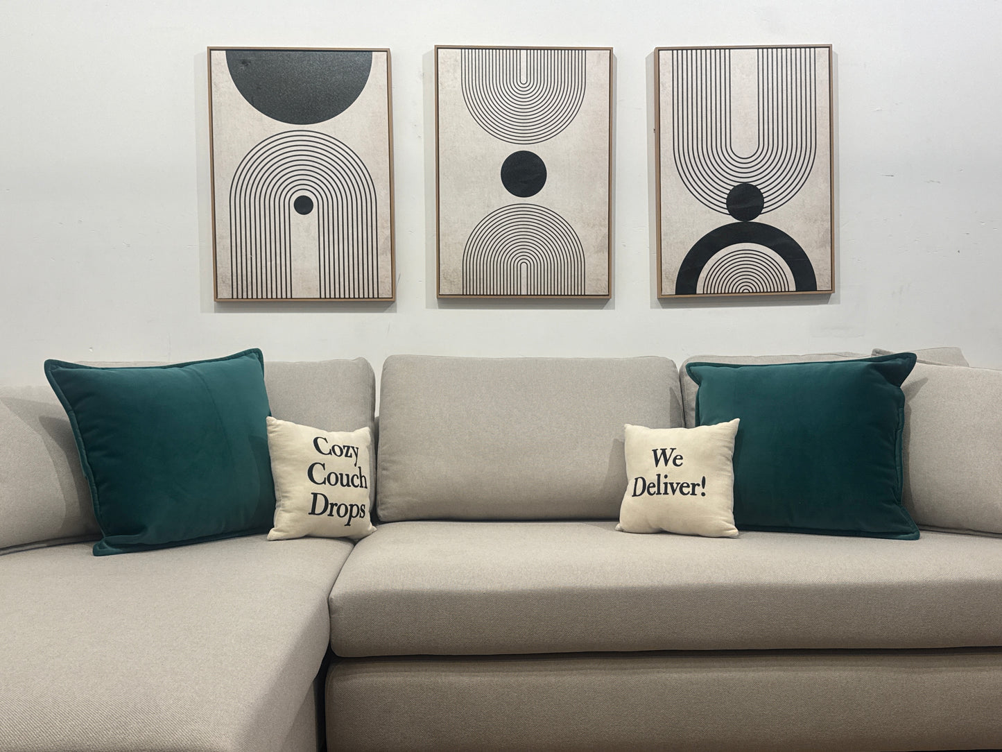 (New) Future Furniture Leonardo Sectional