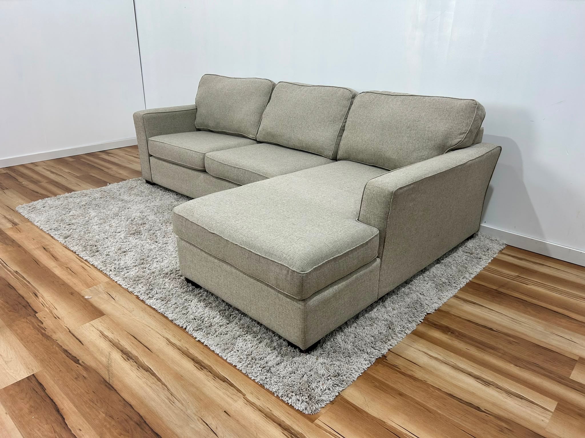 Beige Sleeper Sectional Sofa 108.5”
