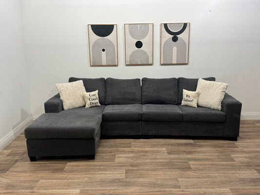 Leon’s Sectional Sofa