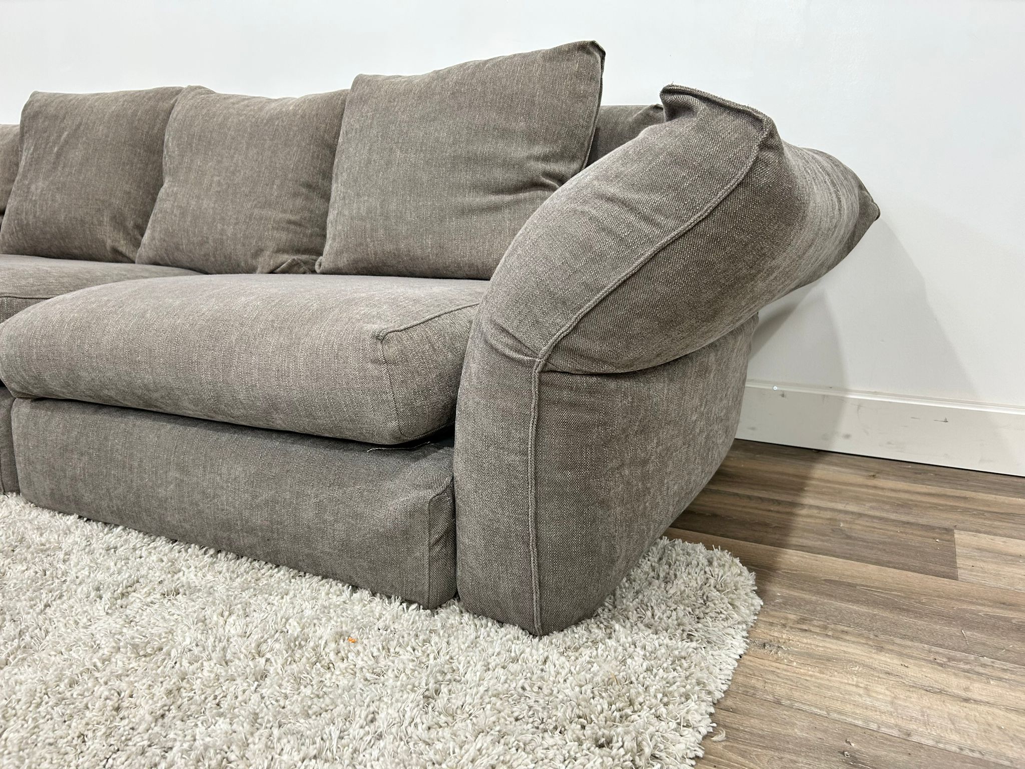 Mobital Onza Modular Sofa