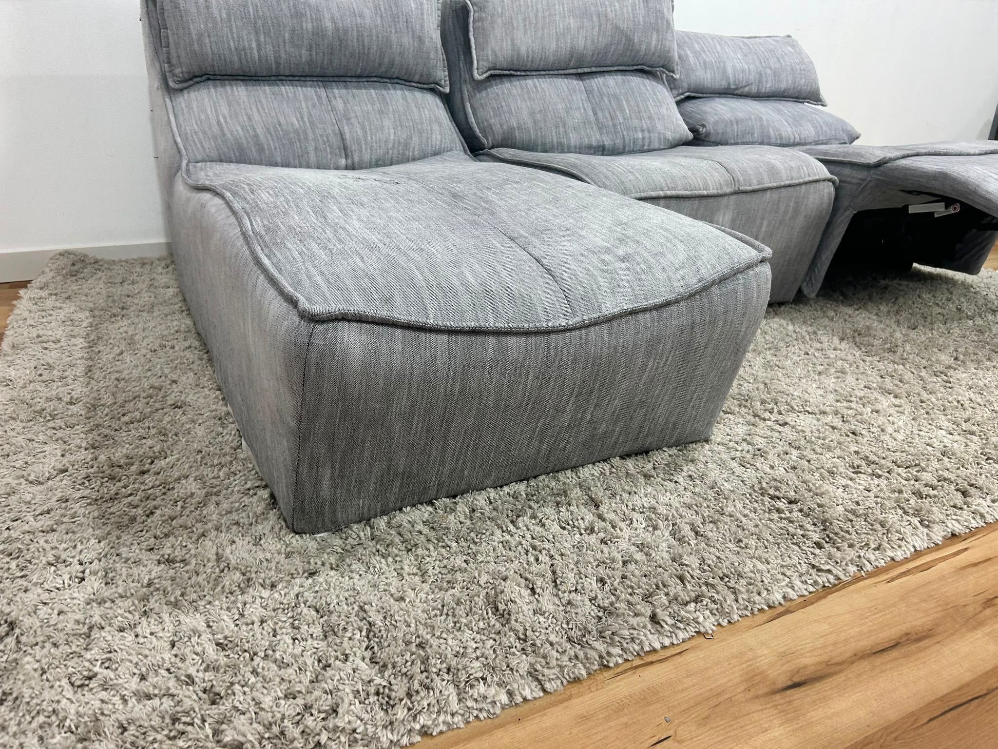 Calia Italia Hip Hop Reclining Modular Sofa 91”