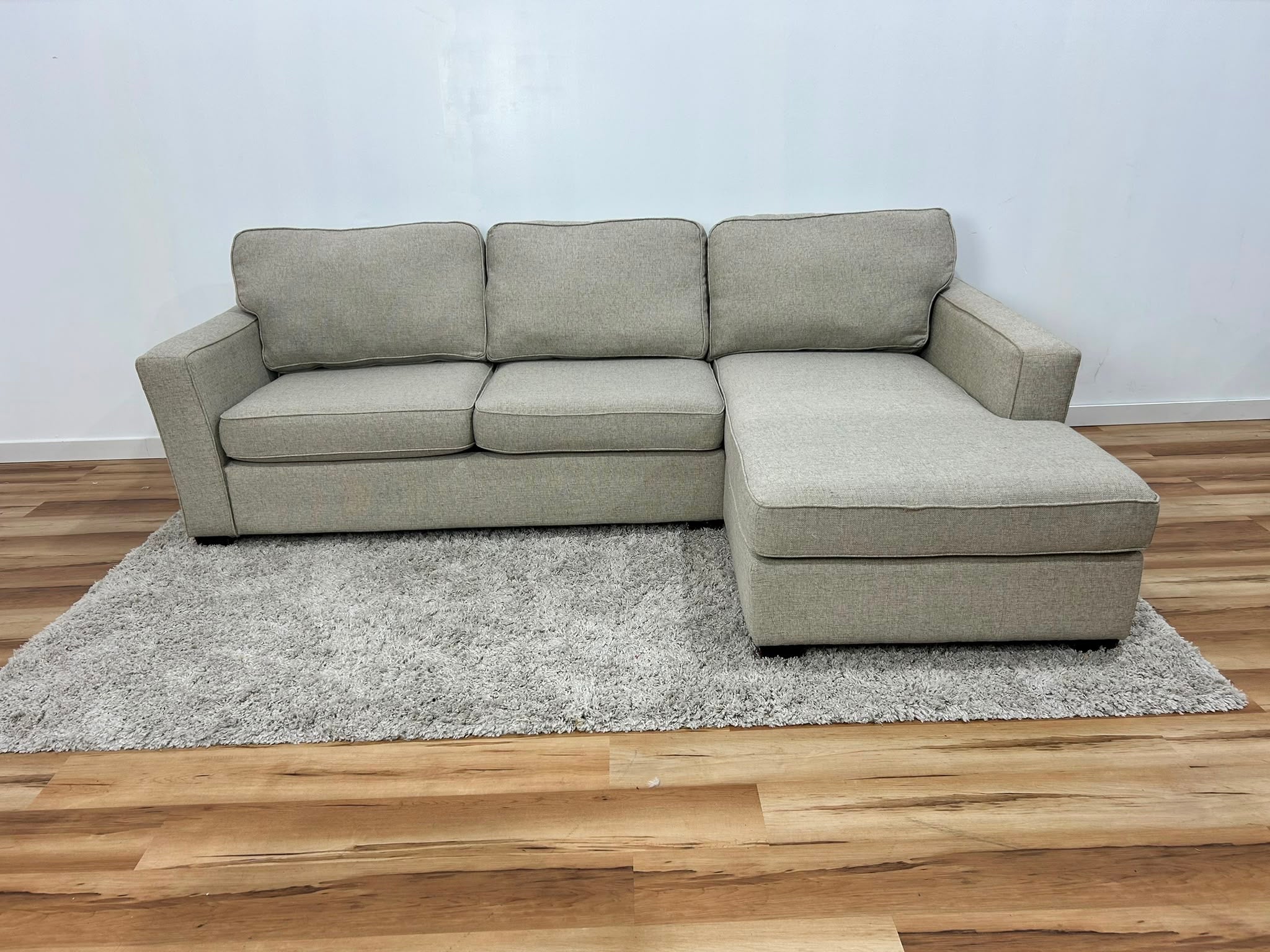Beige Sleeper Sectional Sofa 108.5”