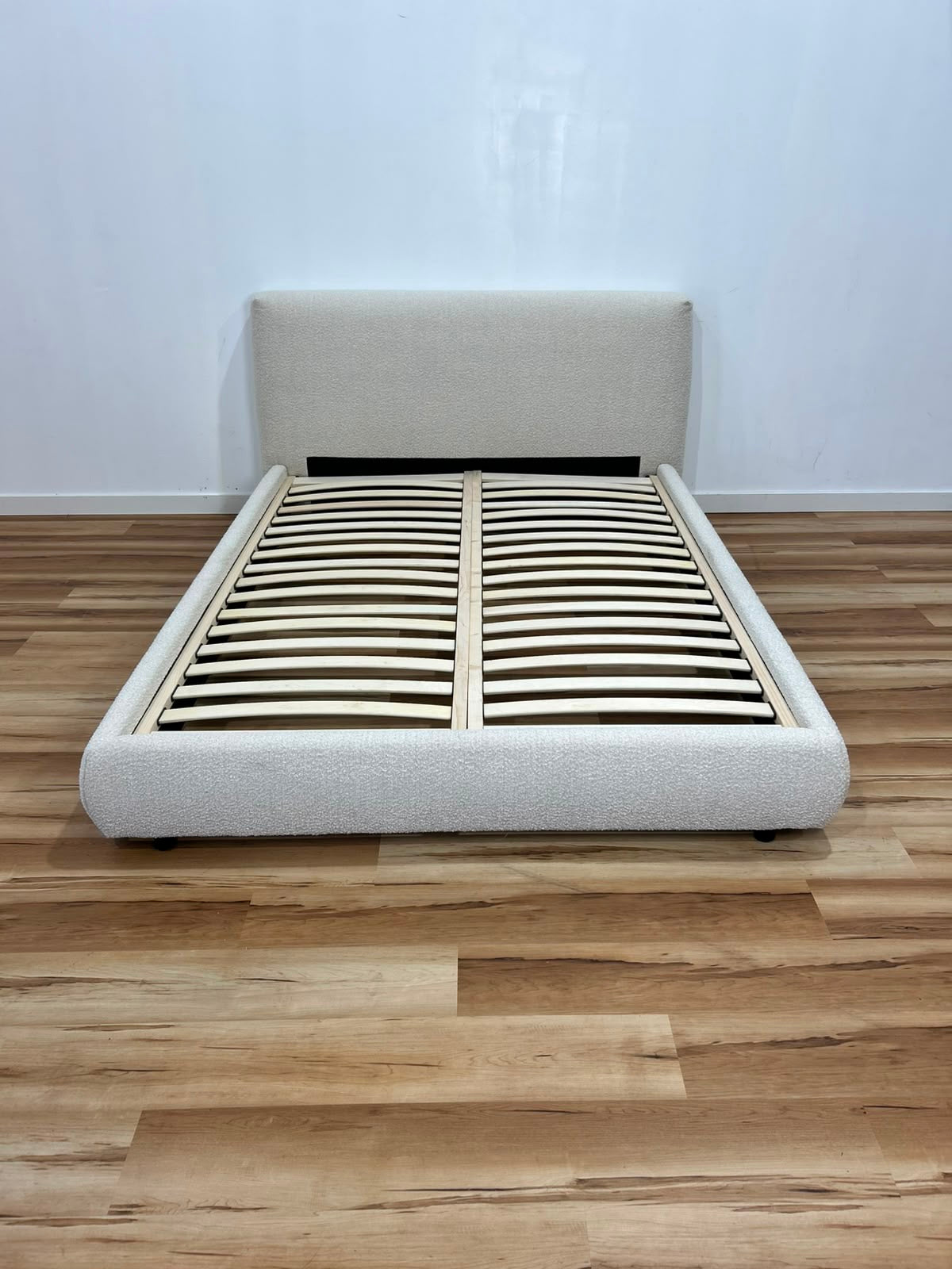 Sunday’s Queen Boucle Bed