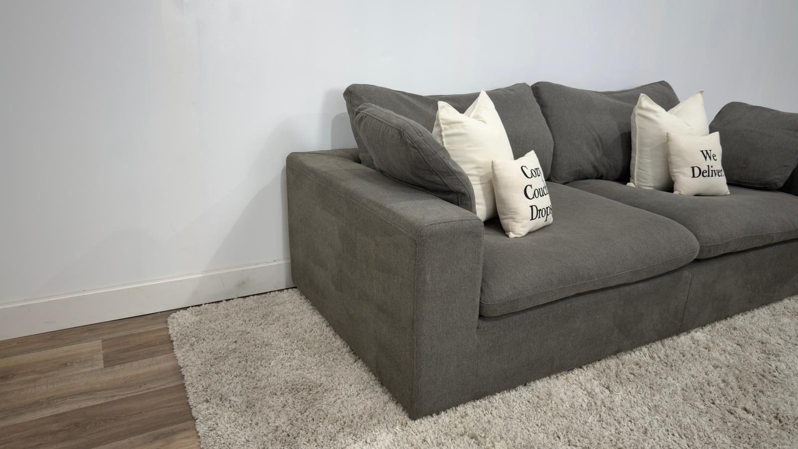 Structube Soft 3 Seater