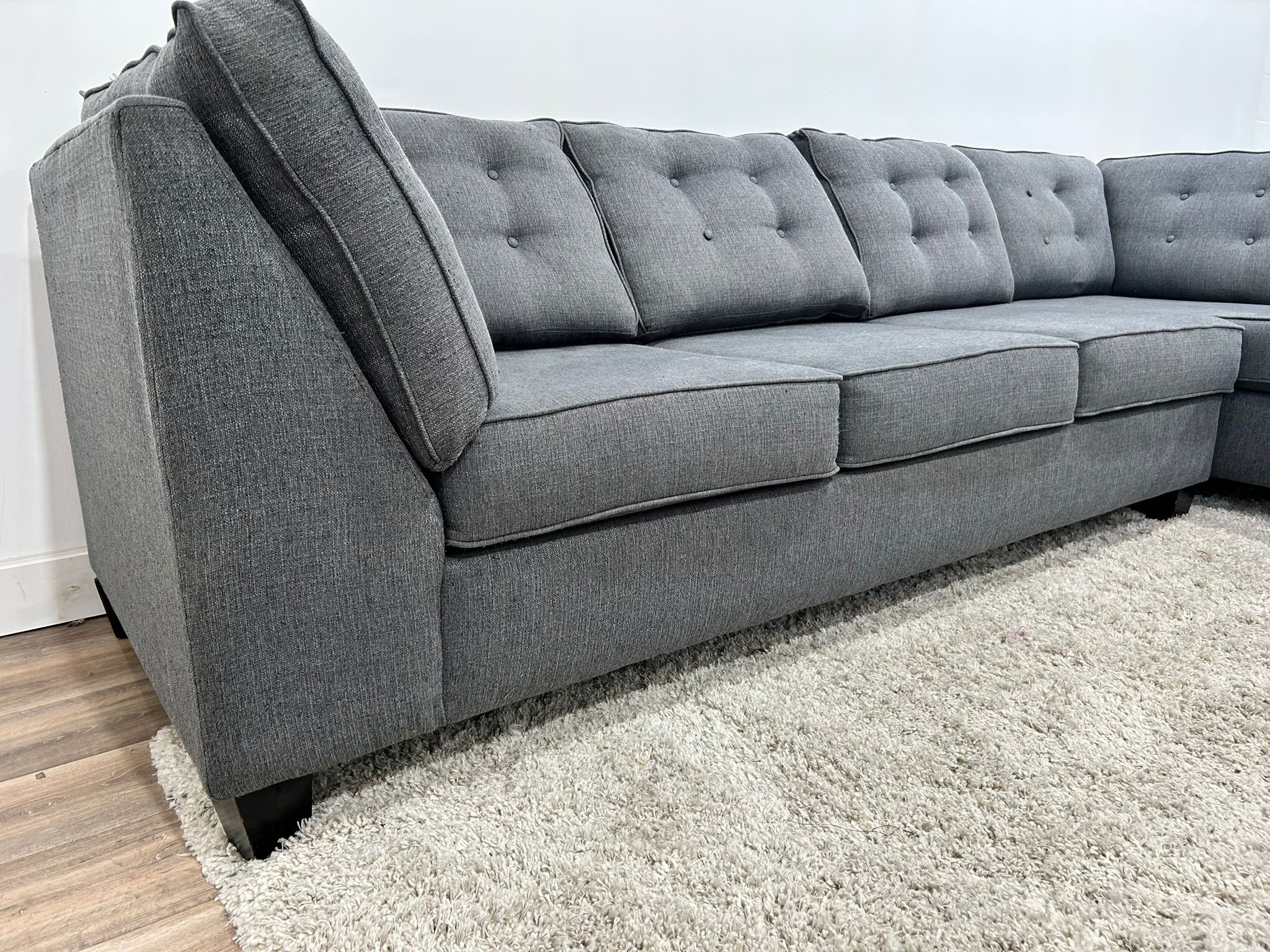 Elite Designs Lincoln Sectional Sofa
