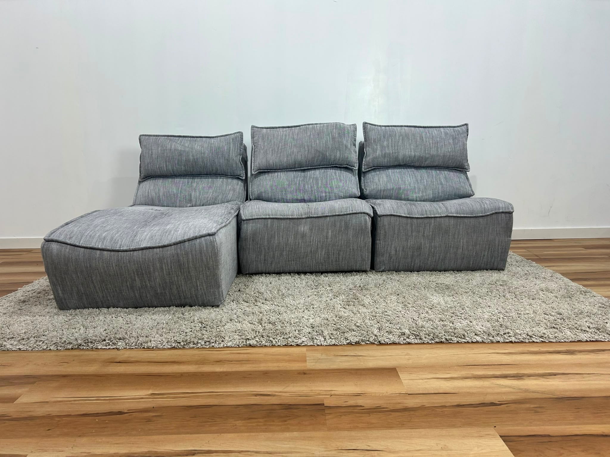 Calia Italia Hip Hop Reclining Modular Sofa 91”