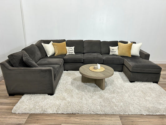 Stylus Metro Sectional Sofa