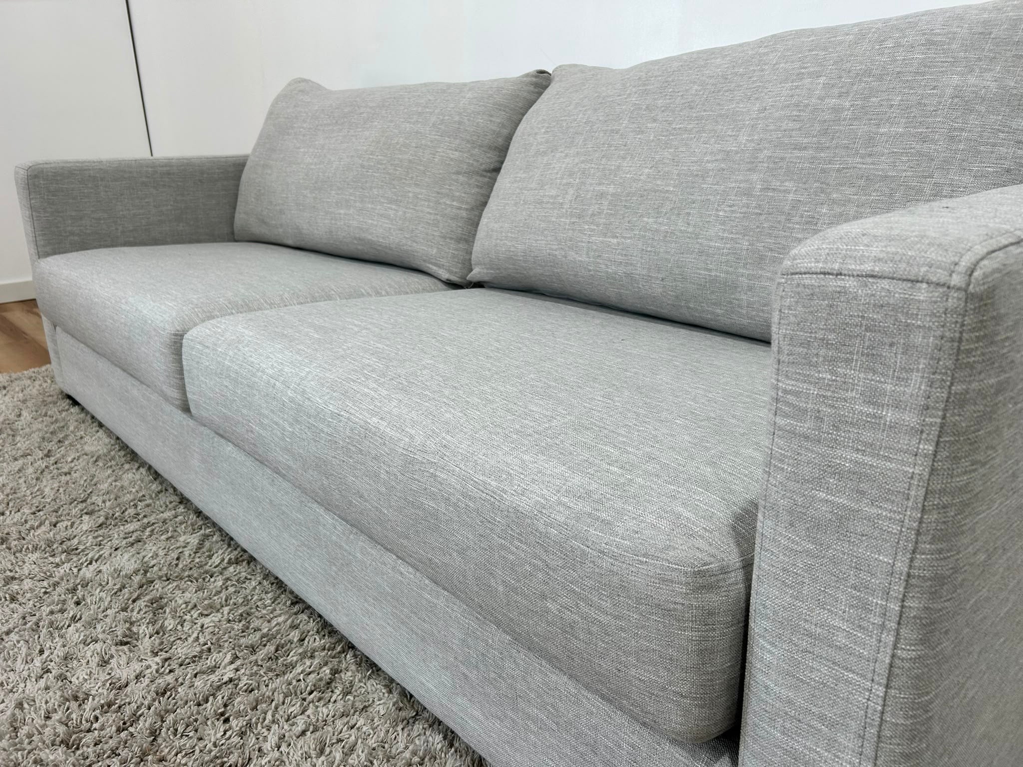 Van Gogh Designs Kane Sofa 88”