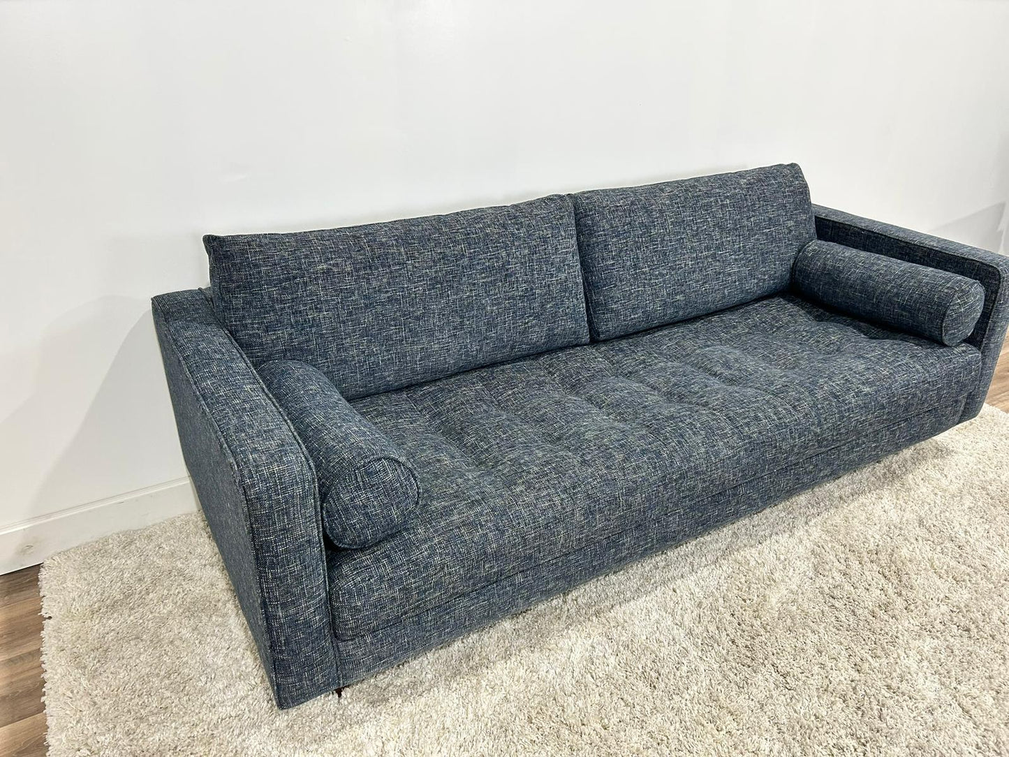Article Sven Sofa