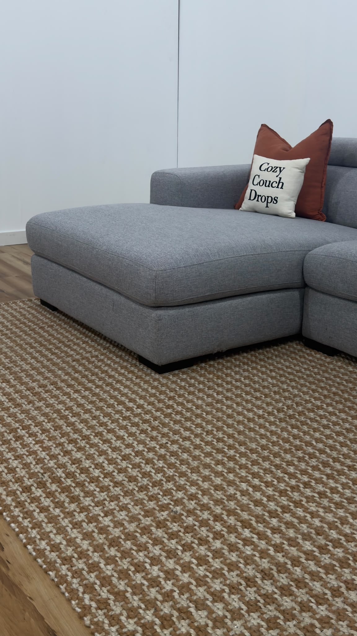 Q Living Sectional Sofa