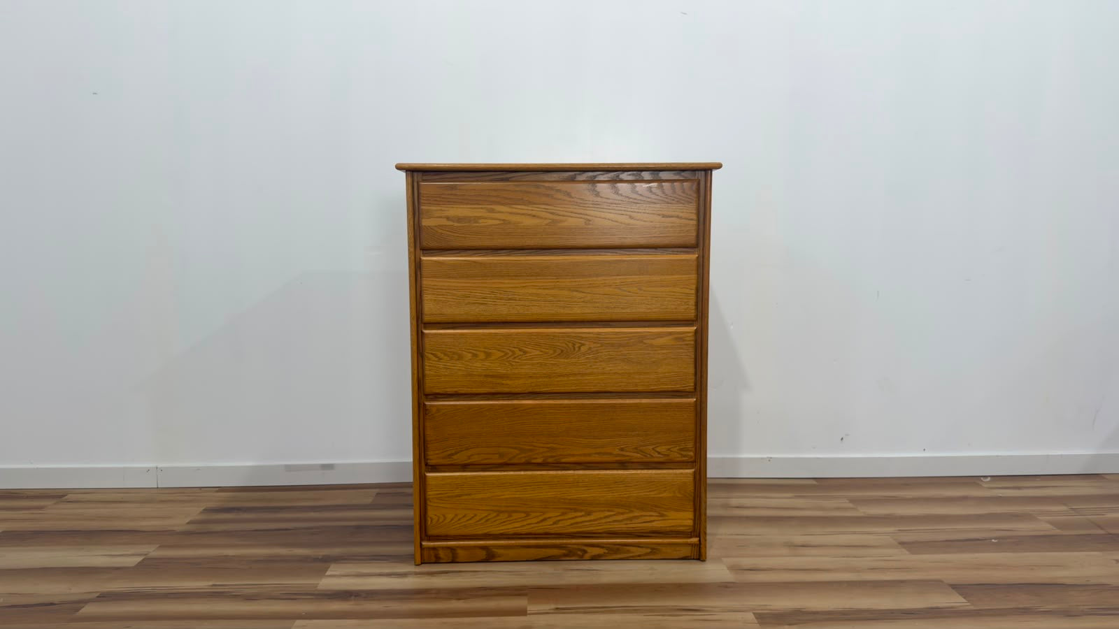 The Oak Factory 5 Drawer Dresser - Oak