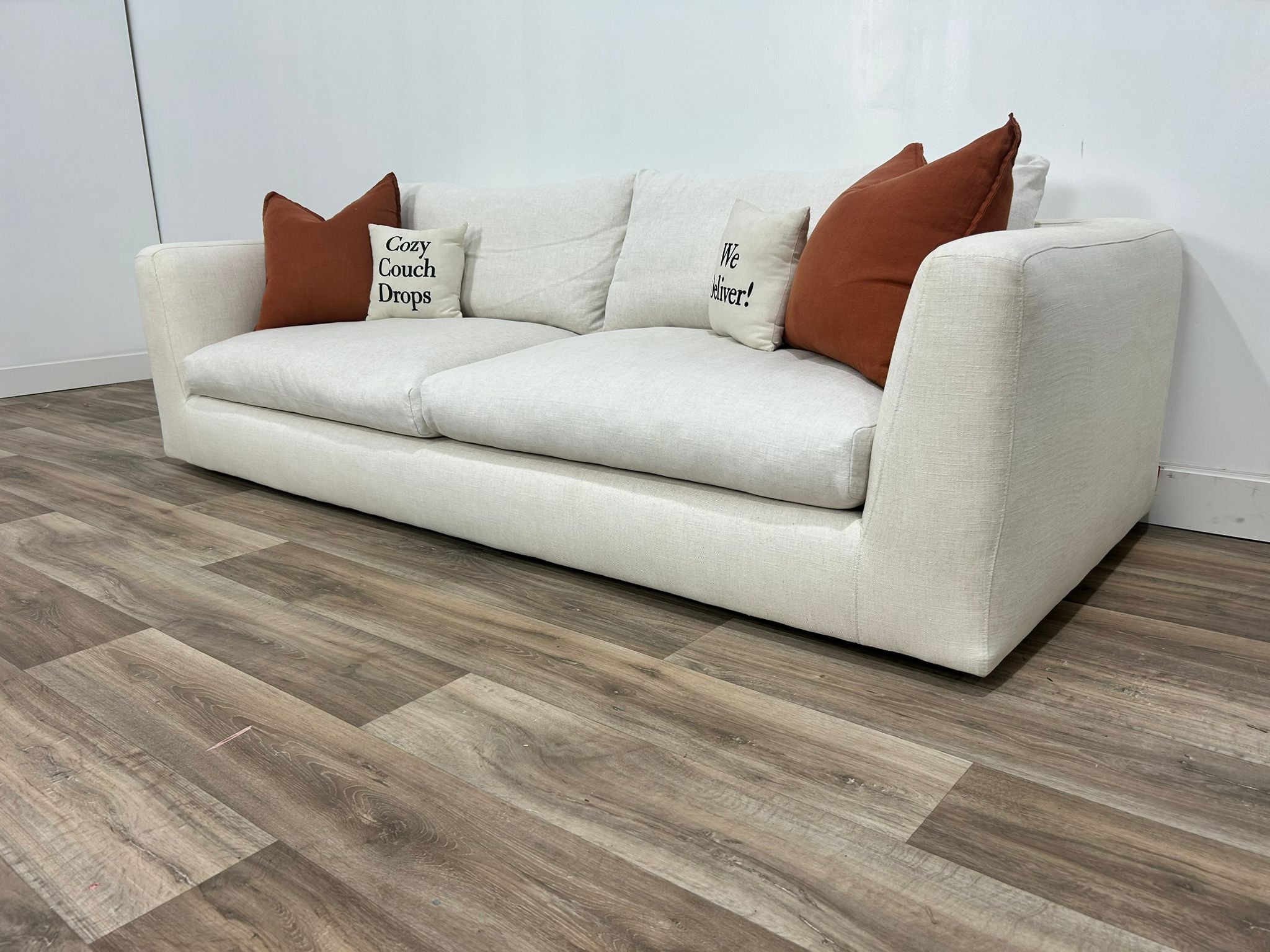 EQ3 Cello Sofa