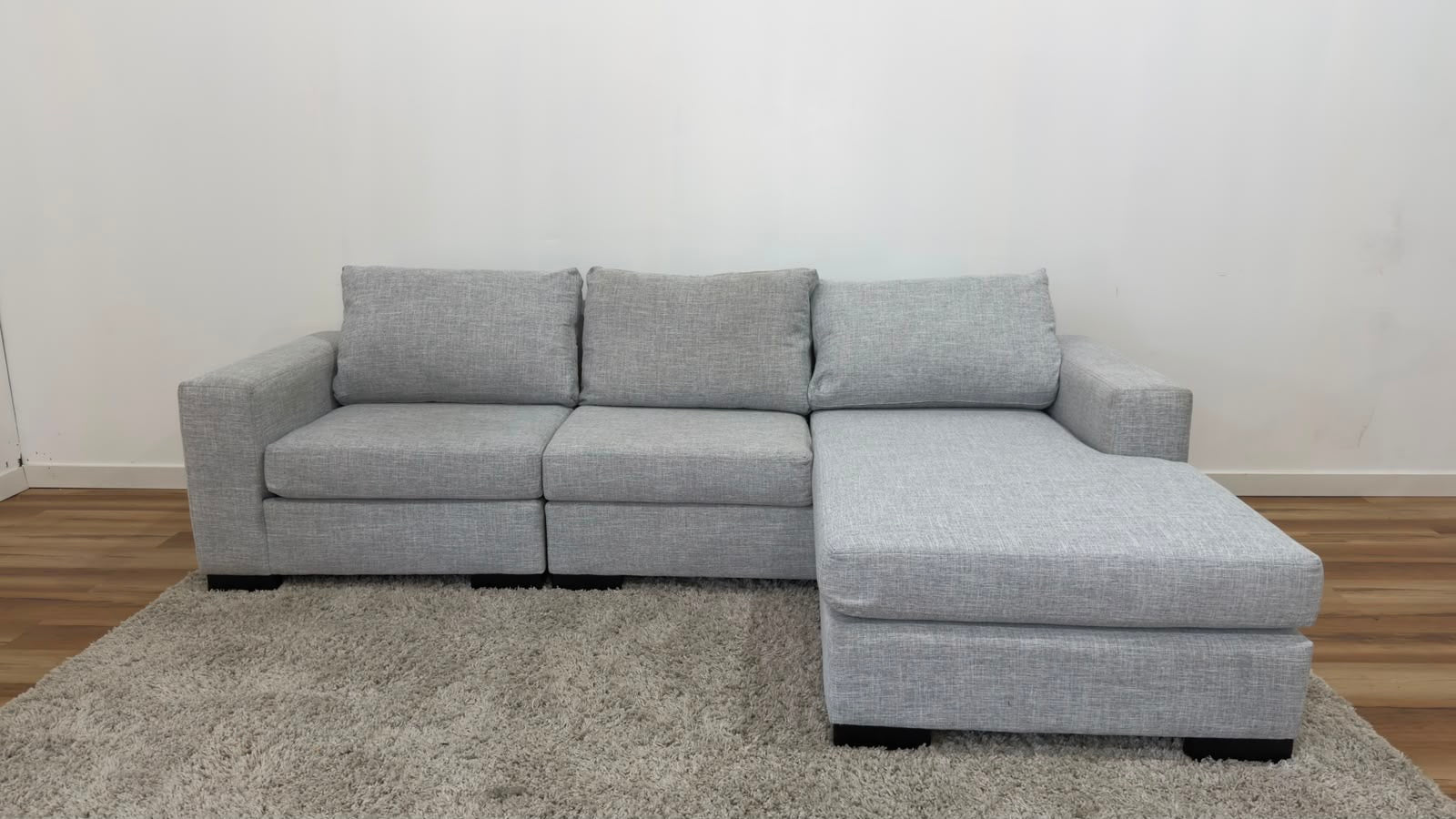 Q Living Reversible Sectional Sofa 108”