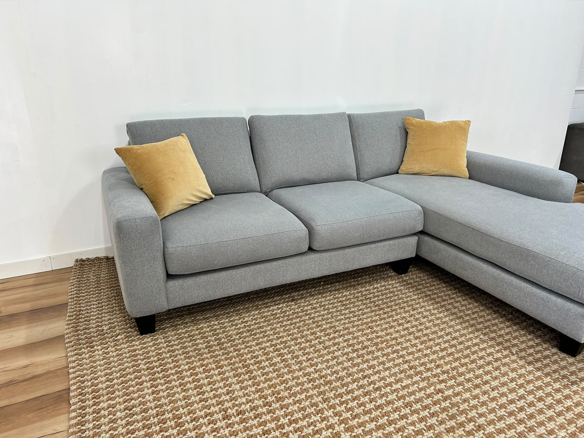 Stylus Bronx Sectional Sofa