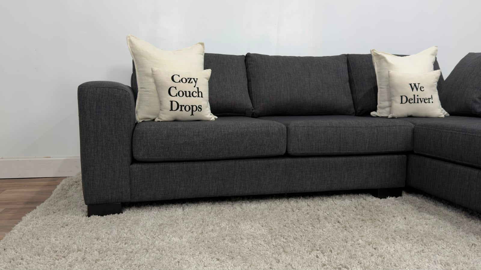 Novo Vancouver Sectional Sofa