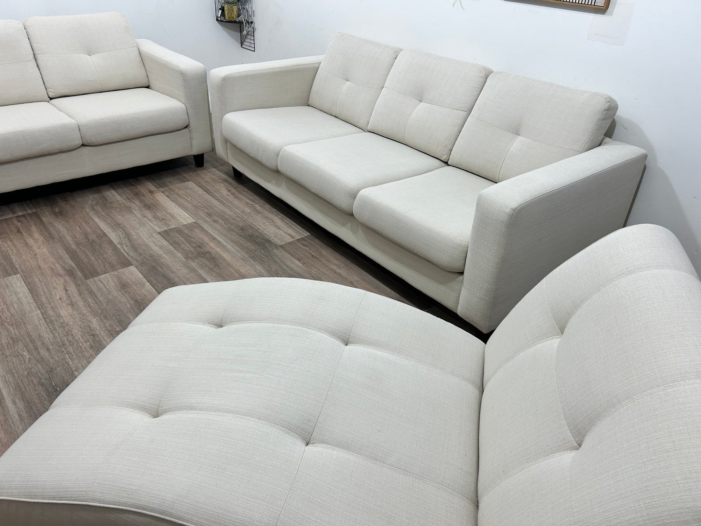EQ3 Solo Sofa Set