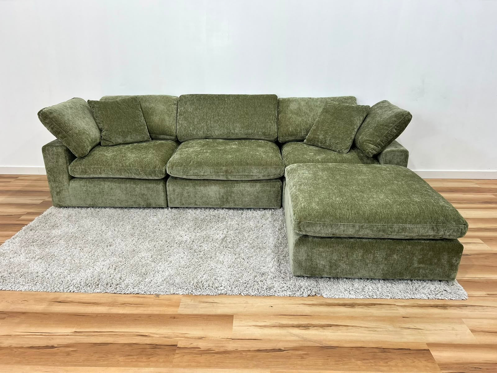 Snug Modular Sofa 3pc + Ottoman - Olive Green