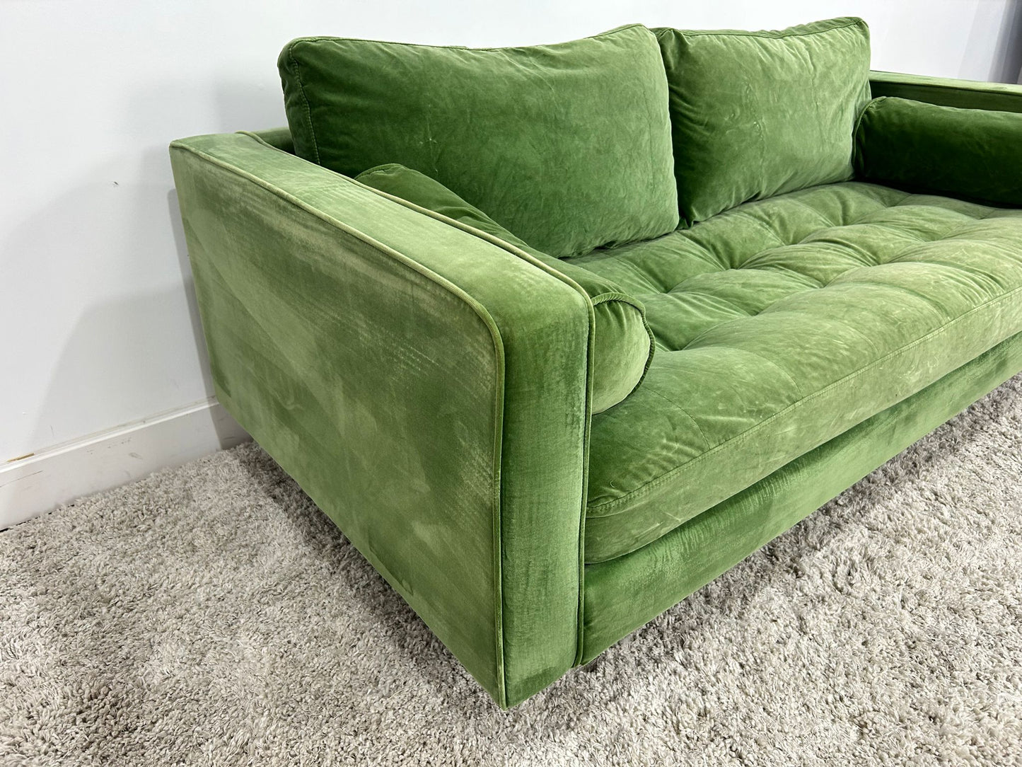 Article Sven Velvet Sofa