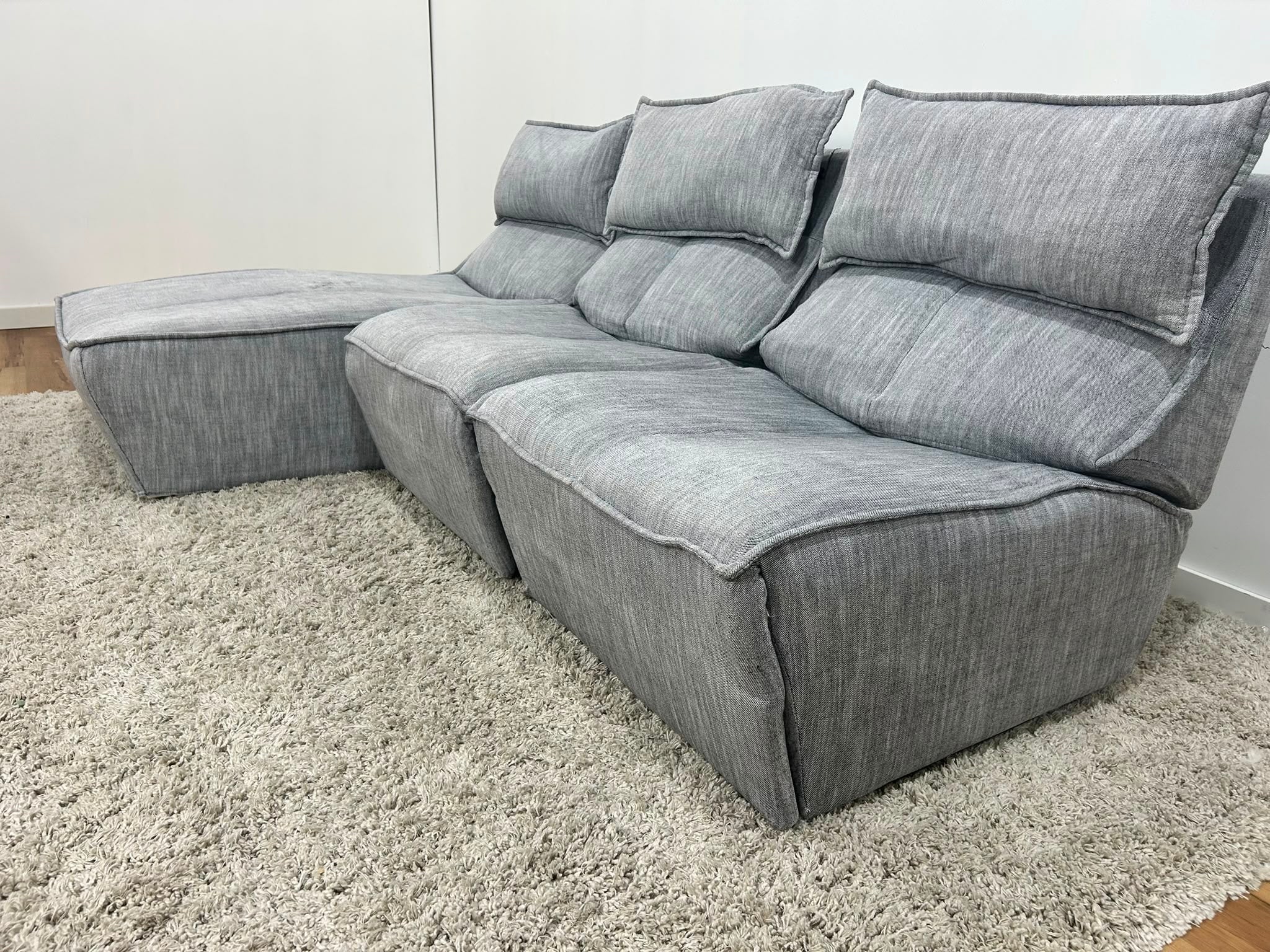 Calia Italia Hip Hop Reclining Modular Sofa 91”