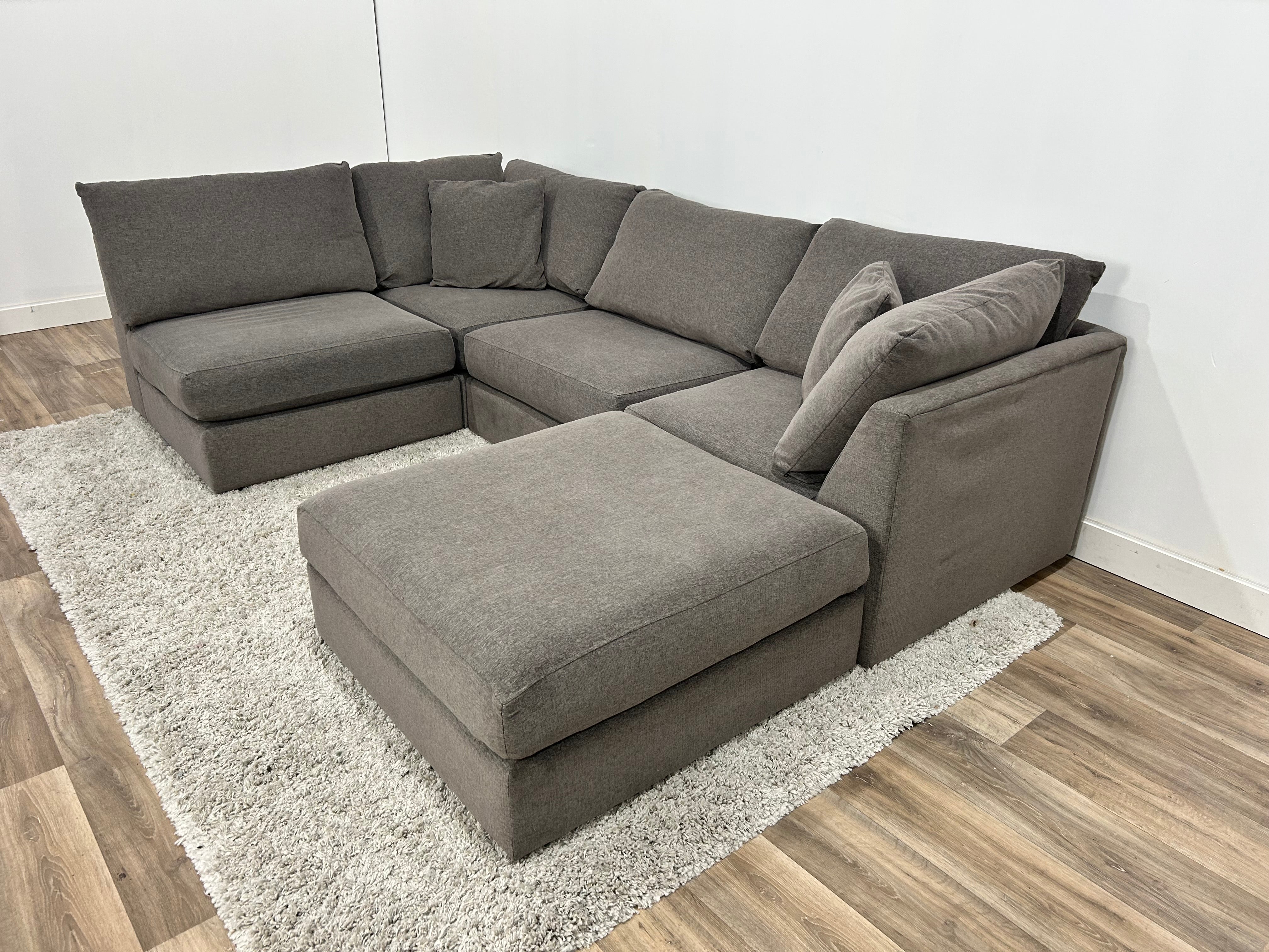 Stylus Bram Modular Sofa