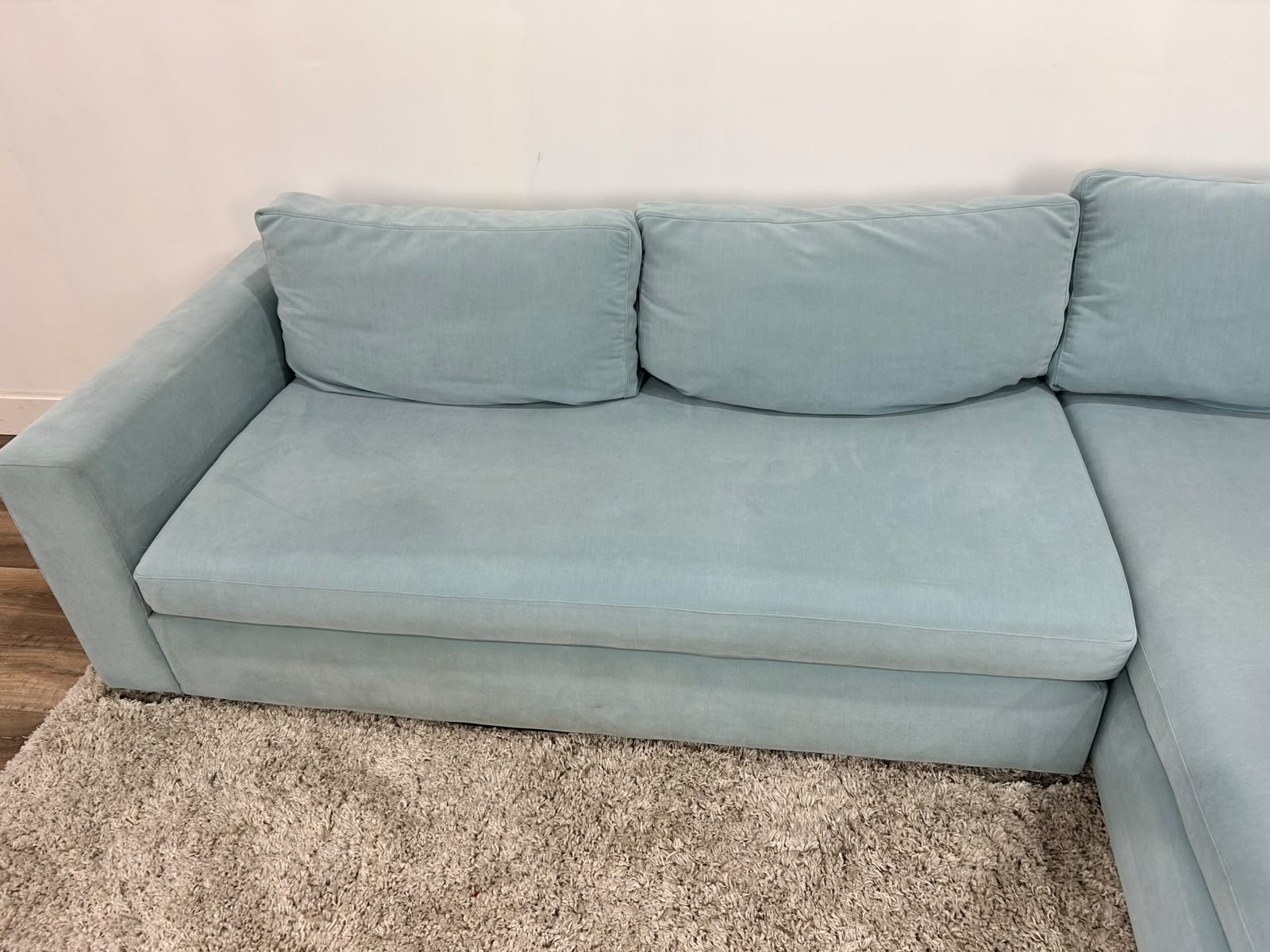 Van Gogh Designs Kane Sectional Sofa