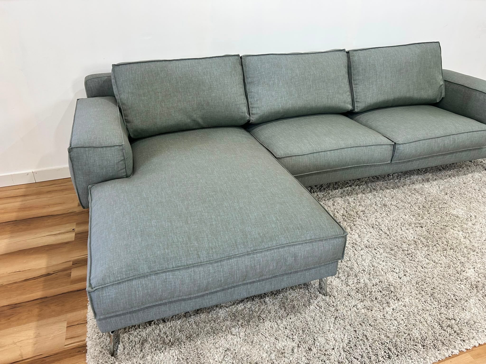 Moe’s Sectional Sofa 116”