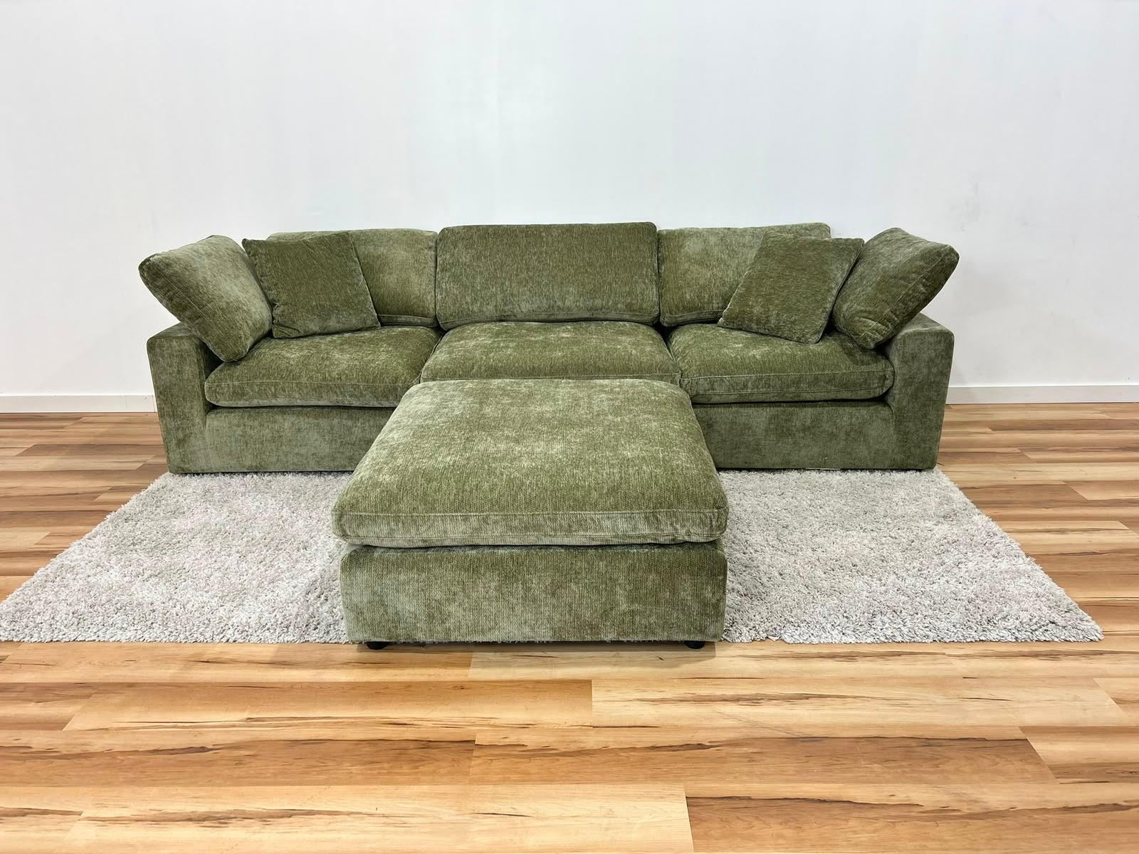 Snug Modular Sofa 3pc + Ottoman - Olive Green