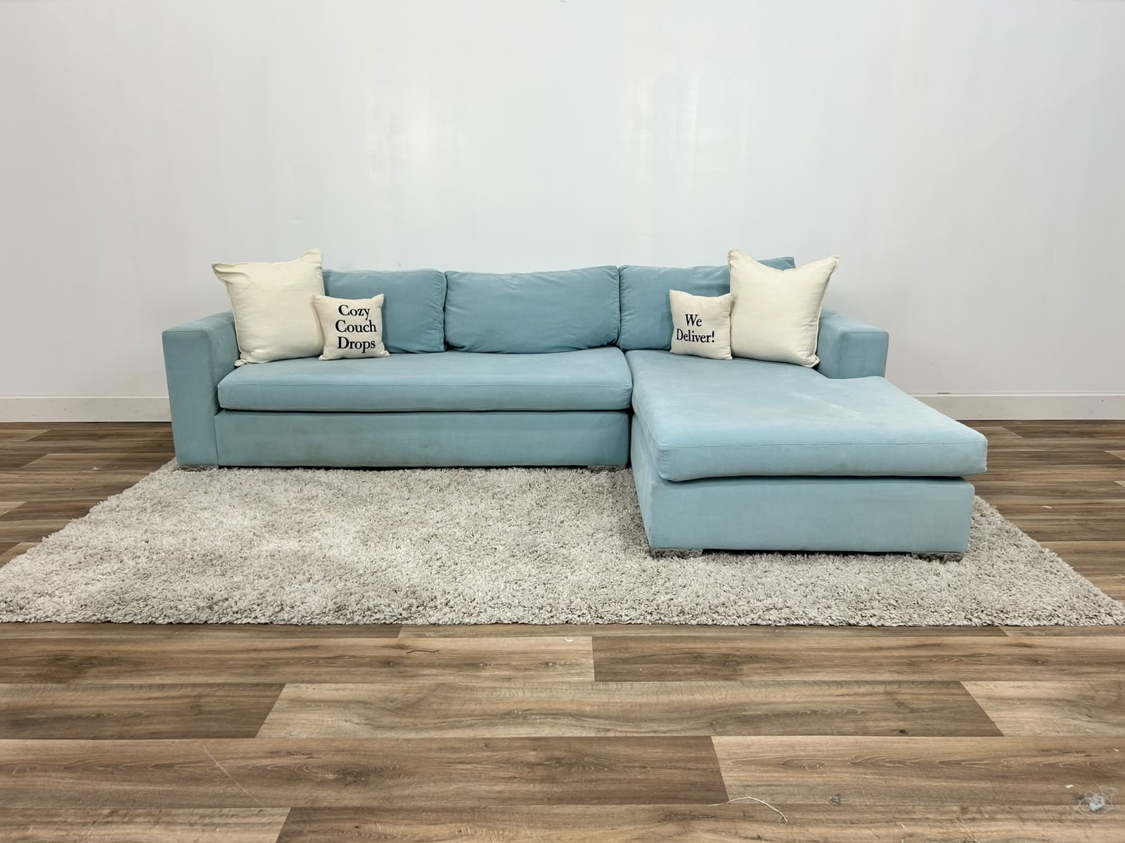 Van Gogh Designs Kane Sectional Sofa