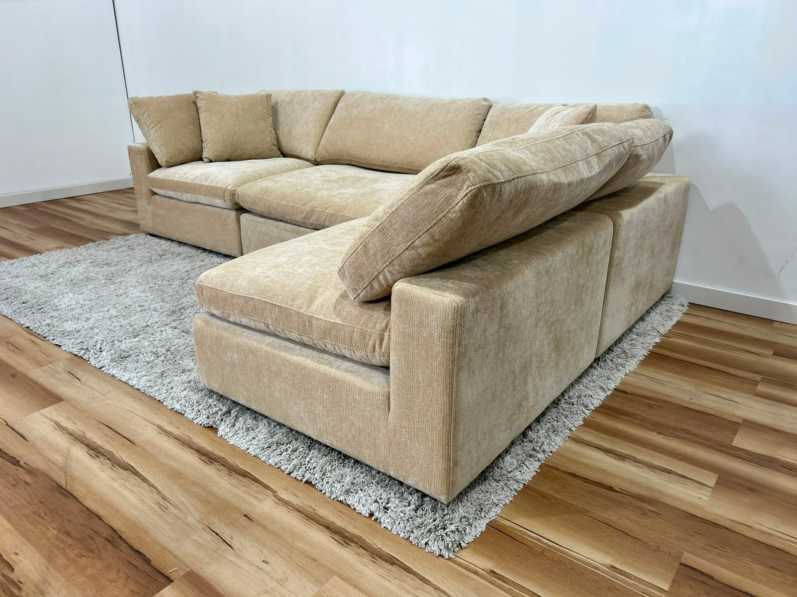 Snug Modular Sofa 4pc - Sand