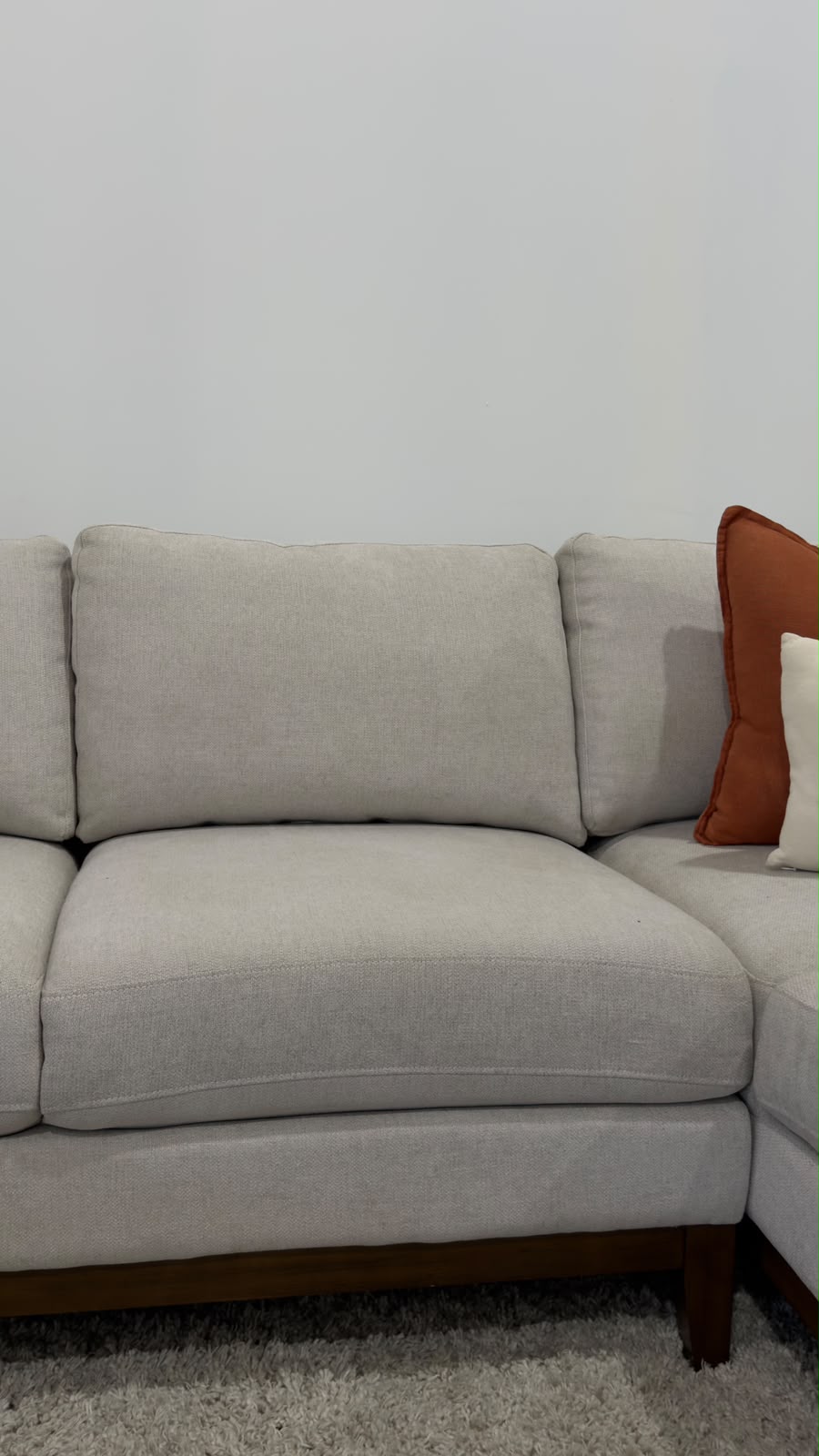 Thomasville Livingston Sectional Sofa