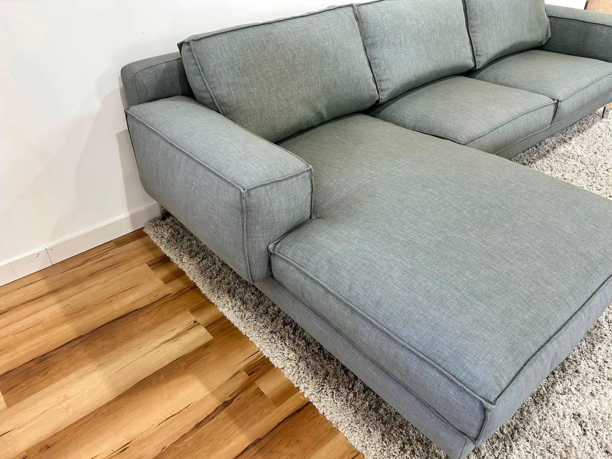 Moe’s Sectional Sofa 116”