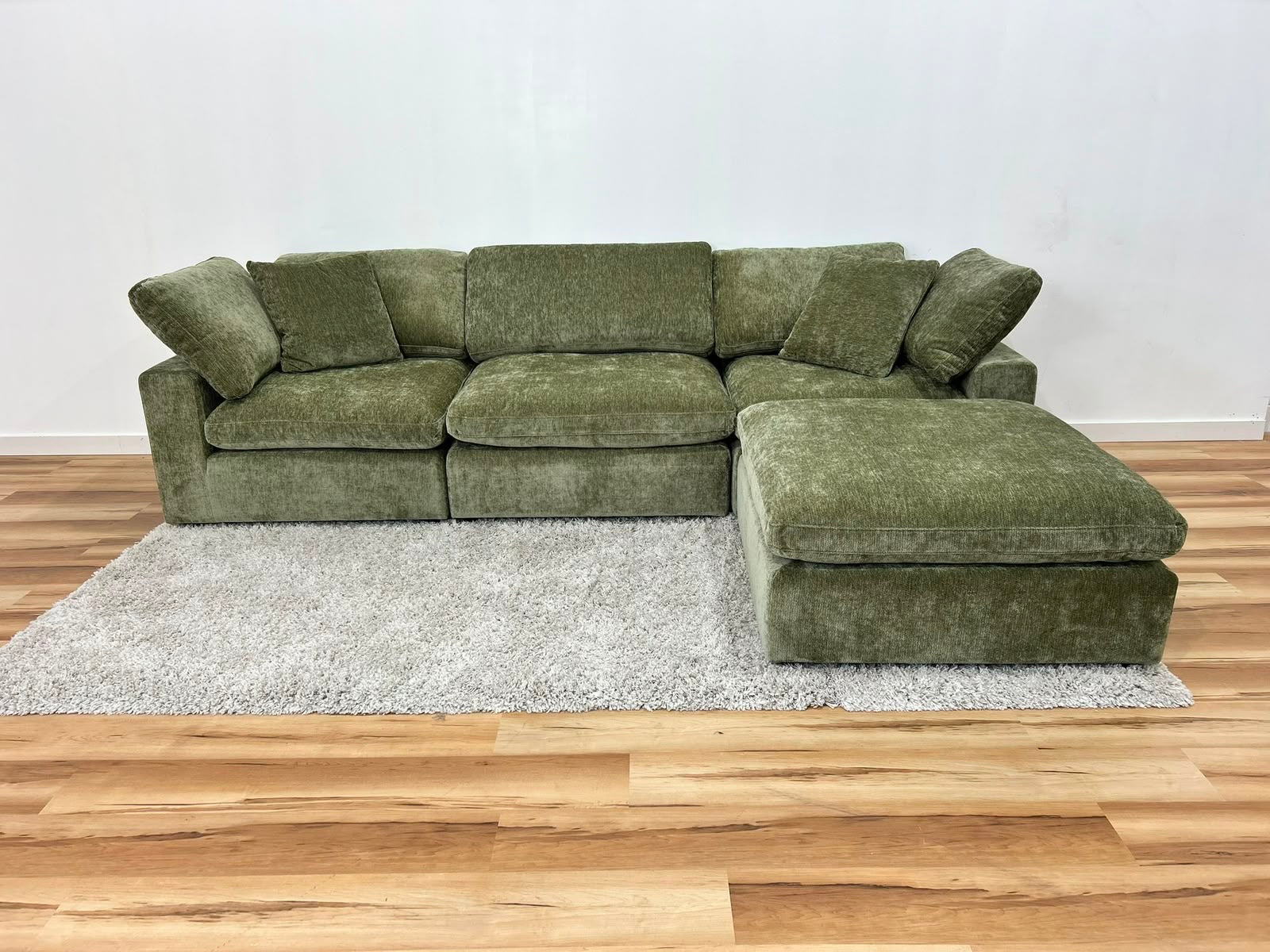 Snug Modular Sofa 3pc + Ottoman - Olive Green